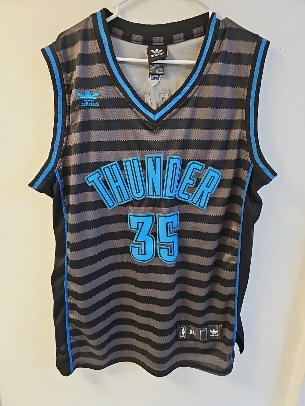 Kevin Durant black and gray jersey OKC Thunder #35 adidas Size XL